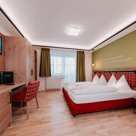 Otel Schroeckerhof Schladming