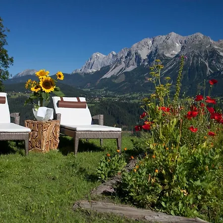 Hotel Schrockerhof 4*