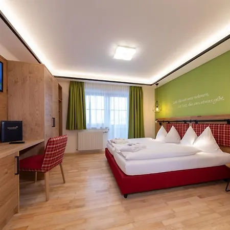 Schroeckerhof Hotell 4*