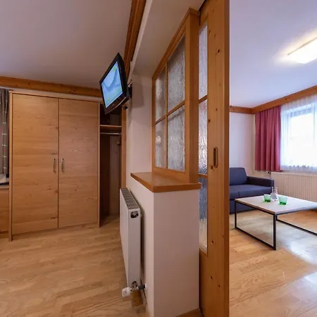 Hotell Schroeckerhof 4*